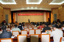 中國(guó)質(zhì)量檢驗(yàn)協(xié)會(huì)會(huì)員工作部副主任張百熙在復(fù)賽現(xiàn)場(chǎng)宣布考場(chǎng)紀(jì)律