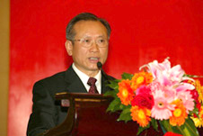 國(guó)務(wù)院國(guó)有資產(chǎn)監(jiān)督管理委員會(huì)副主任黃淑和參加第十六屆中國(guó)質(zhì)量高層論壇并講話